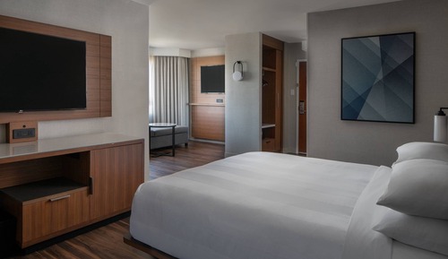 Habitación ejecutiva, 1 cama de matrimonio grande con sofá cama (Mobility Accessible, Tub)