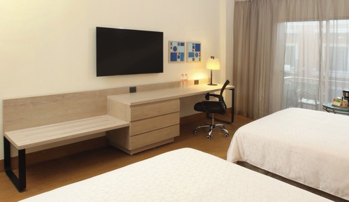 Habitación estándar, 1 cama de matrimonio grande, bañera accesible