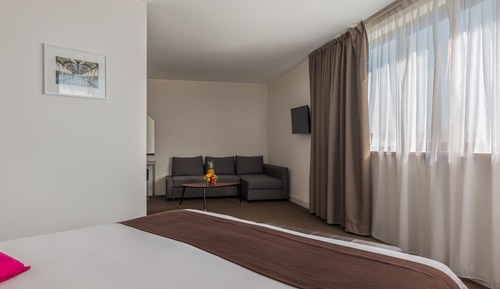 Habitación familiar, 1 cama de matrimonio grande, no fumadores