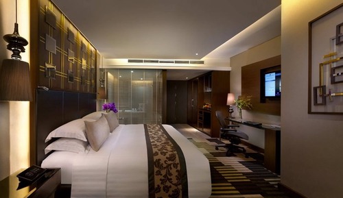 Premium Club Room