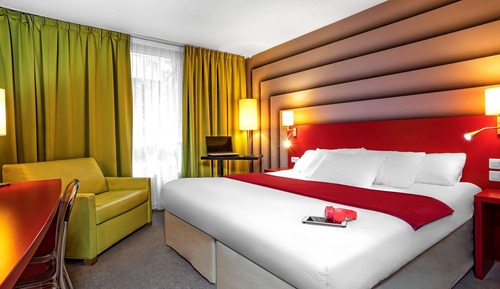 Habitación estándar, 1 cama doble con sofá cama, bañera