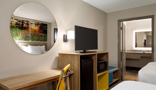 Habitación doble, 2 camas dobles, accesible para personas con discapacidad