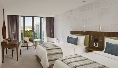 Superior Room, 2 Twin Beds, Non Smoking (Inland View)