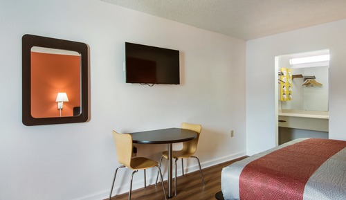 Habitación estándar, 1 cama de matrimonio grande, accesible para personas con discapacidad