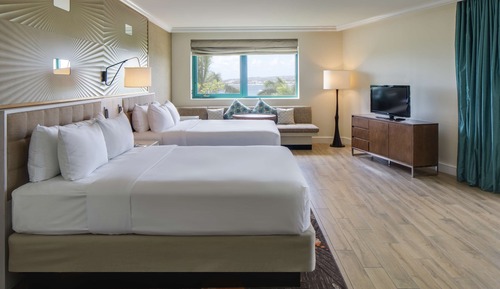 Suite, 2 camas dobles, vistas al mar, en esquina