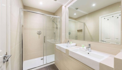 Habitación con 2 camas individuales