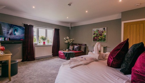 Suite (The Acacia)