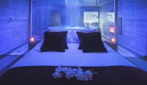Suite (The Zen Suite )