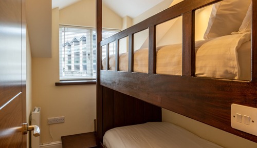 Apartamento, 2 habitaciones (1. Floor, Two Levels, Built in Beds)