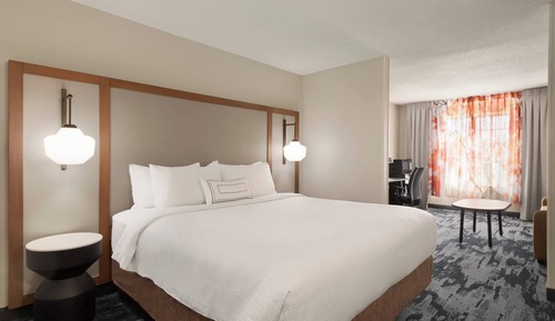 Suite, 1 cama de matrimonio grande con sofá cama, no fumadores (Hearing Accessible)