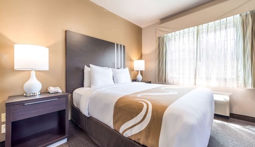 Efficiency, Suite, 1 cama de matrimonio con sofá cama, no fumadores