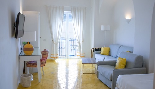 Habitación familiar, balcón, vistas al mar
