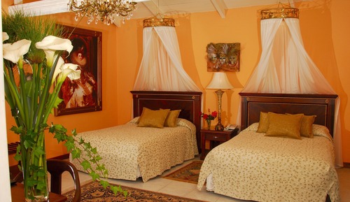 Queen Suite