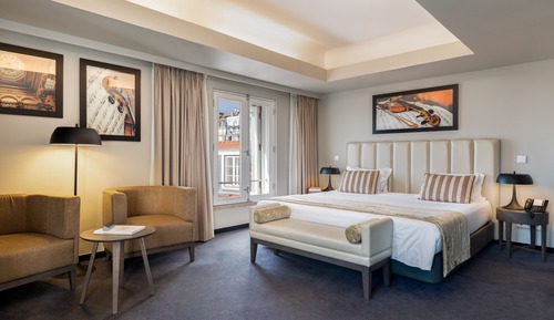 Habitación Premium con 1 cama doble o 2 individuales