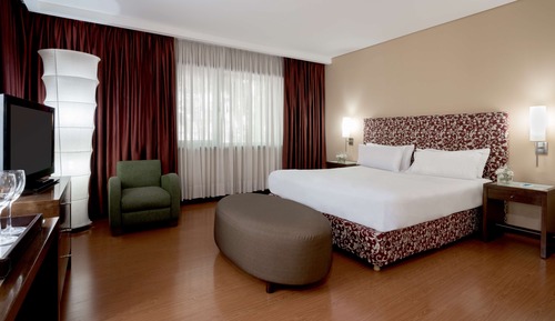 Habitación superior (Extra Bed 2 adults + 1 child)