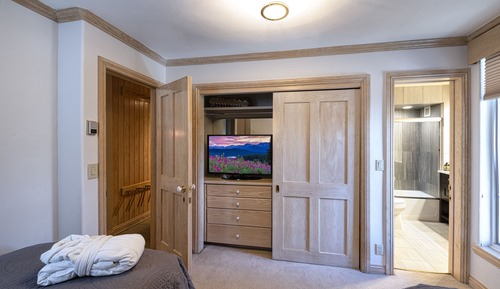Apartamento, 4 habitaciones, junto a la montaña