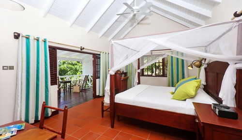 Cabaña romántica, 1 cama de matrimonio grande, vistas al mar