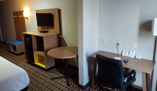 Suite estudio, 2 camas de matrimonio, no fumadores