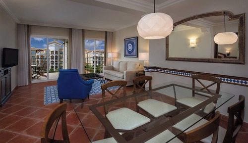 Apartamento, 3 habitaciones, no fumadores, balcón