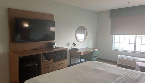 Suite familiar, 1 cama de matrimonio grande, no fumadores (Mobility, Bathtub w/Grab Bars)