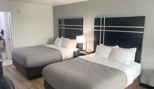 Habitación estándar, 2 camas de matrimonio, fumadores