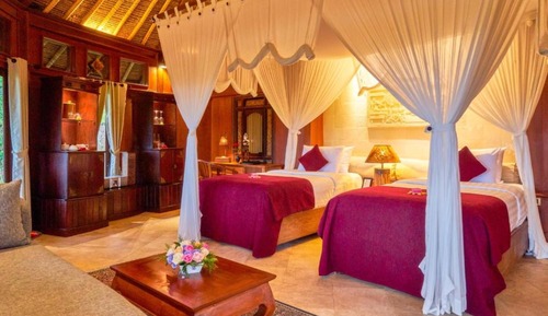 Deluxe Spa Villa