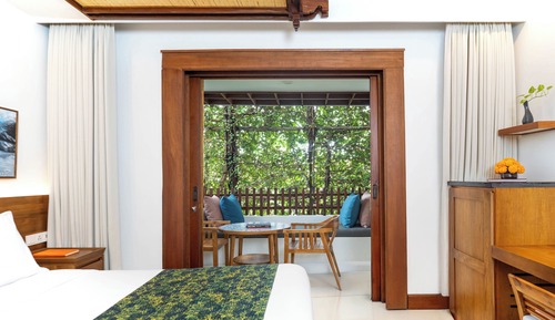 Deluxe Legian Room