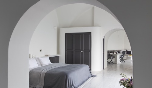 Perivolas Villa