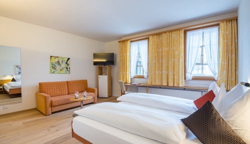 Habitación Deluxe con 2 camas individuales, vistas a la montaña