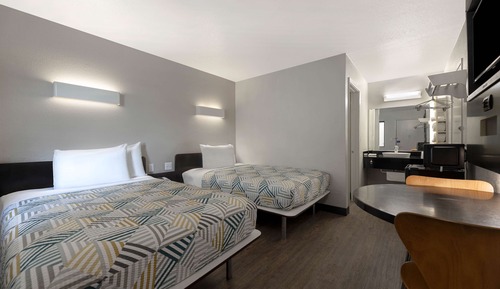 Habitación estándar, 2 camas dobles, no fumadores