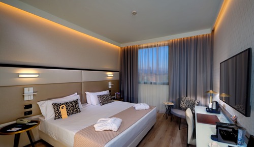 Superior Double Room Single Use, City View