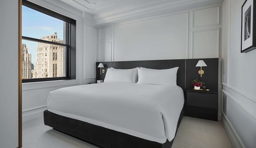Suite, varias camas, en una planta alta