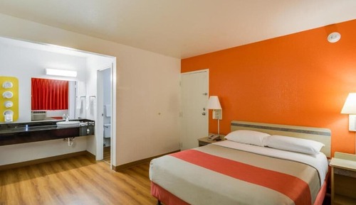 Habitación Deluxe, 1 cama de matrimonio, no fumadores, frigorífico y microondas