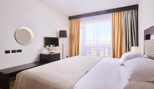 Suite, balcón