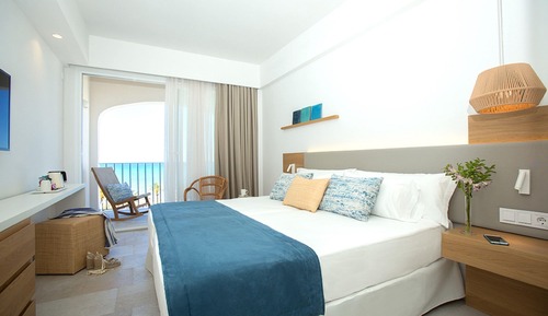 Habitación doble, balcón, vistas al mar