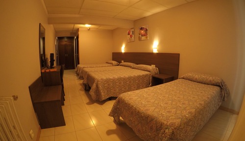 Habitación familiar (5 Adults)