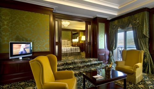 Suite sénior, vistas al lago