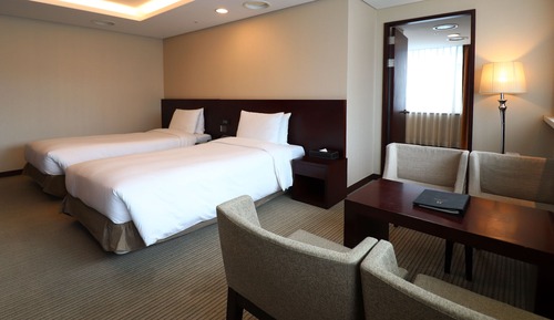 Habitación cuádruple (4 Singles / Bigger than most in Seoul)