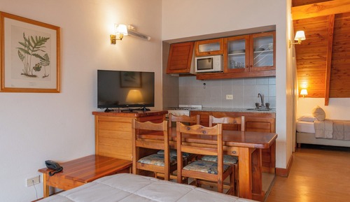 Estudio estándar, vistas al lago