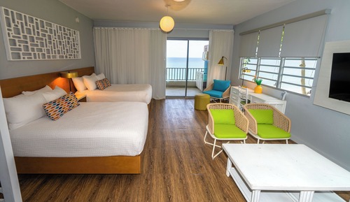 Apartamento, vistas al mar, frente a la playa