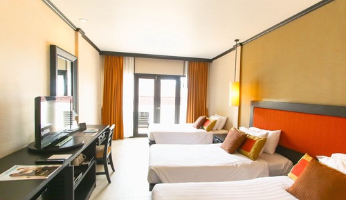 Habitación triple superior (Seaside)