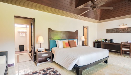 Honeymoon Suite