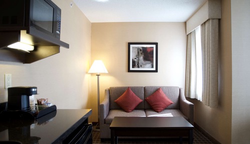 Suite ejecutiva, 2 camas de matrimonio, no fumadores, frigorífico y microondas (with Sofabed)