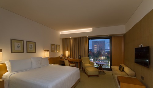 Habitación ejecutiva, 1 cama de matrimonio, vistas a la ciudad