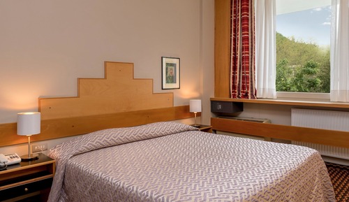 Habitación clásica con 1 cama doble o 2 individuales (SPA Access)
