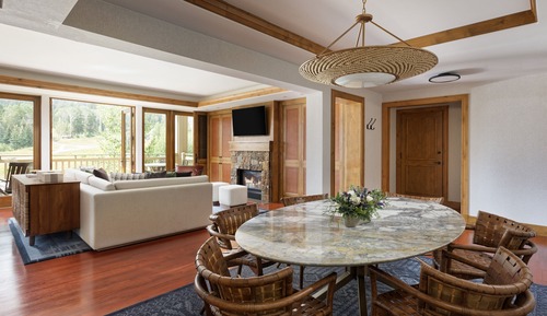 Suite (Speciality)