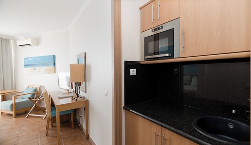 Habitación clásica con 2 camas individuales, vistas al jardín