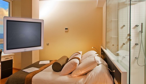 Suite junior, vistas al mar (2 Adults + 1 Child)