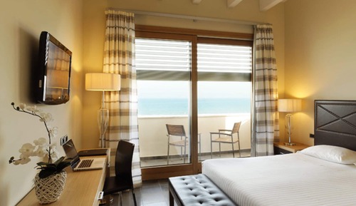 Habitación Confort doble, vistas al mar