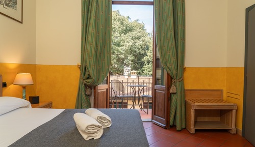 Habitación Confort, balcón